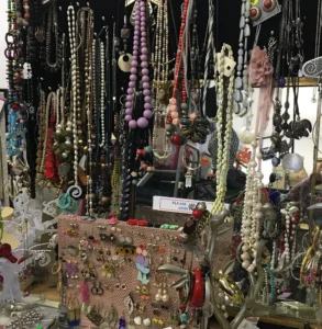 Jewellery at Toowoomba | Op Shops